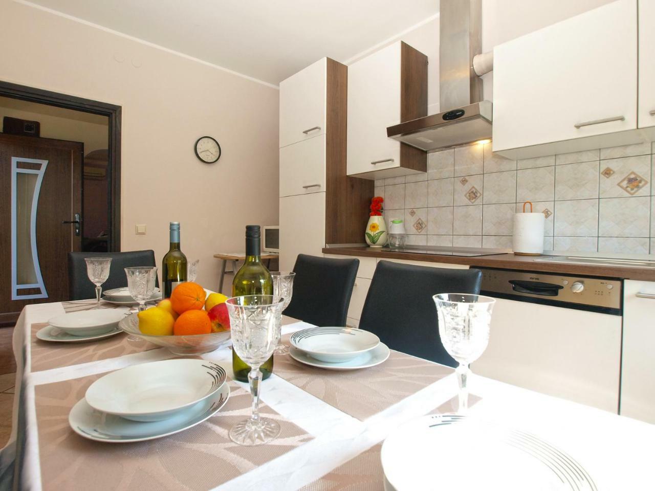 Apartment Nadia 1844 Pula Dış mekan fotoğraf