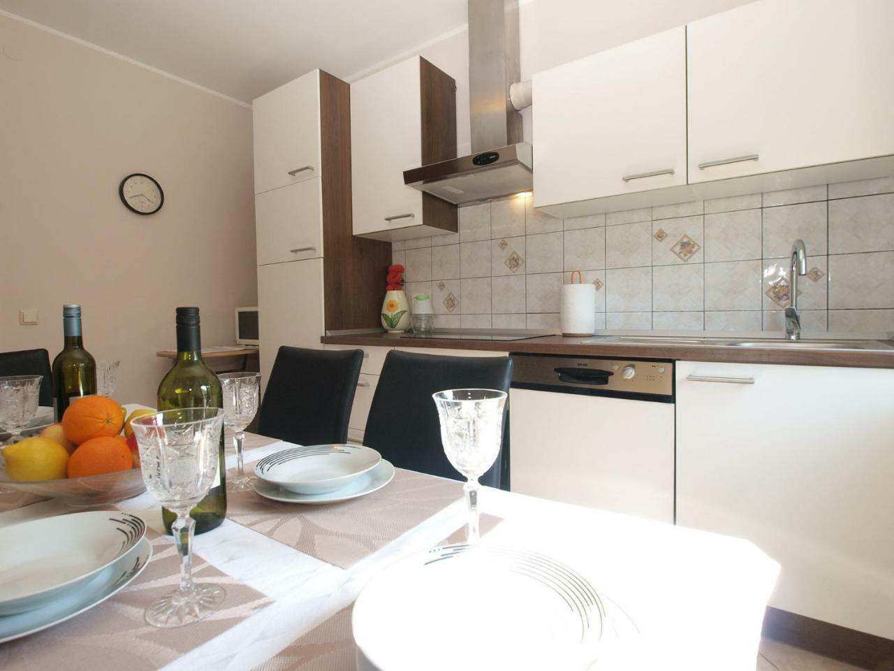 Apartment Nadia 1844 Pula Dış mekan fotoğraf